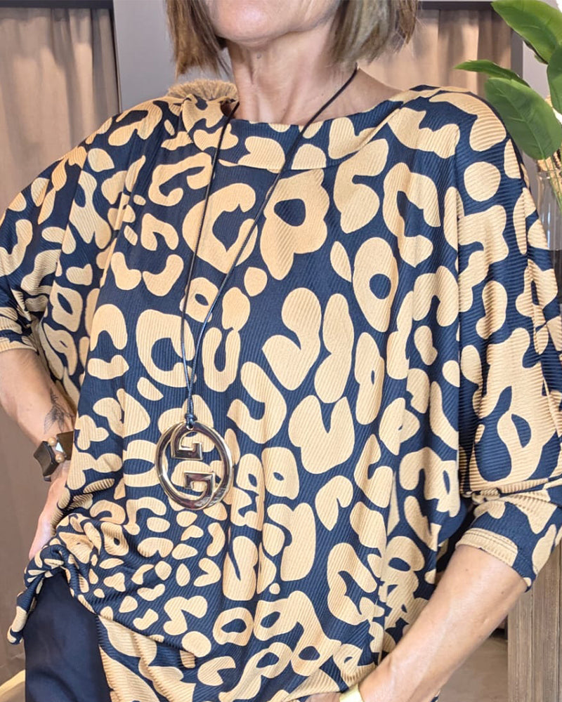 Myla | Blouse Round Neck Batwing Sleeve Print