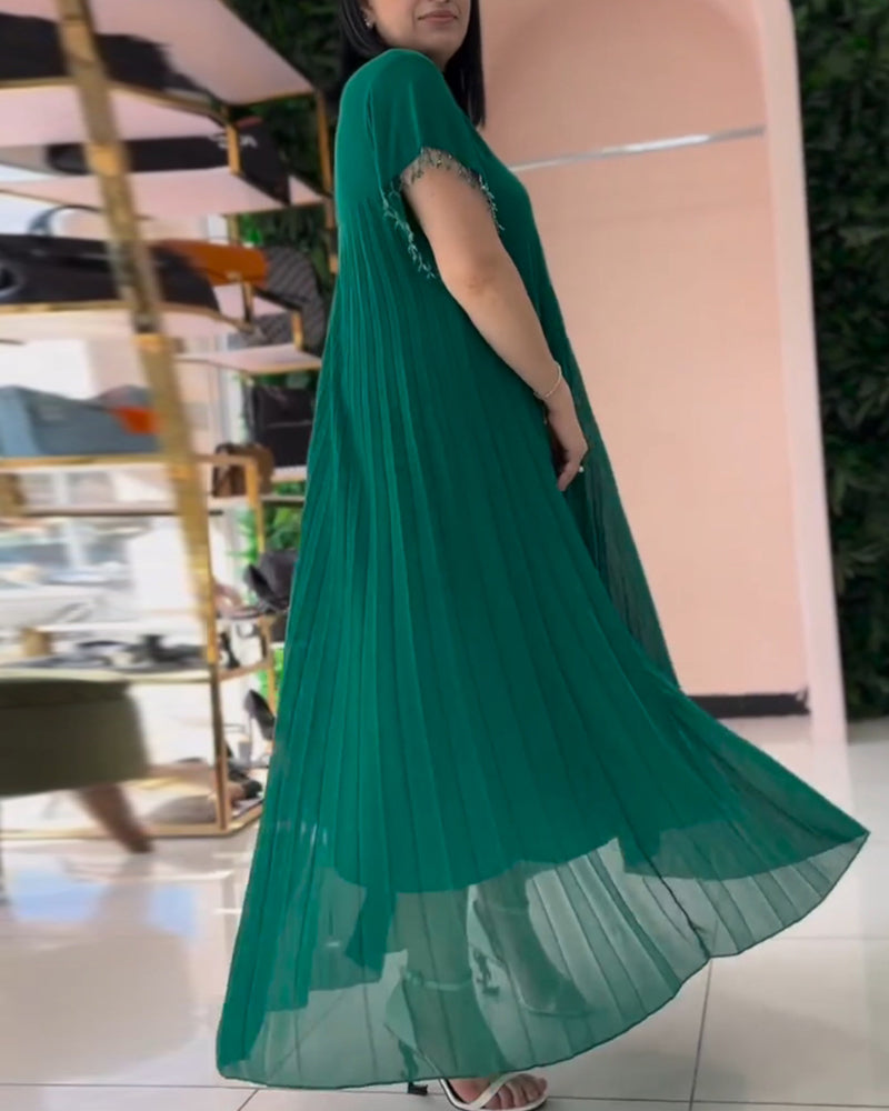 Myla | Dress with Short Sleeves and Pleats