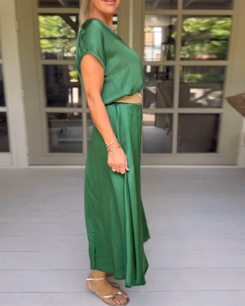 Myla | Green Dress with Elegant Neckline (Belt Not Included)