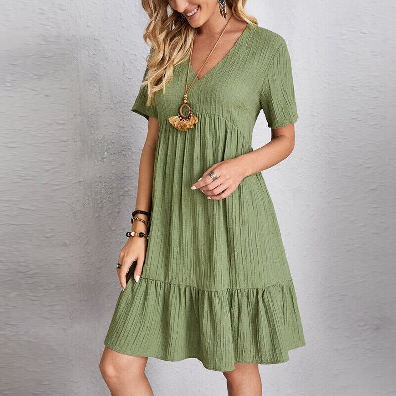 Myla | Modern V-Neck Outfit for Women