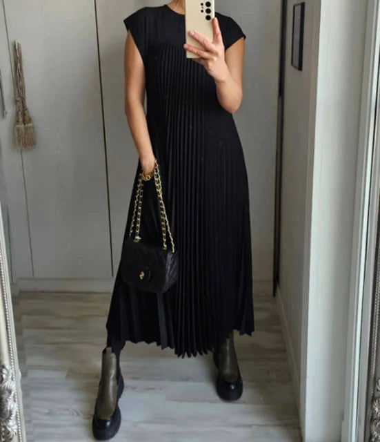Myla | Stylish Midi Outfit for Women