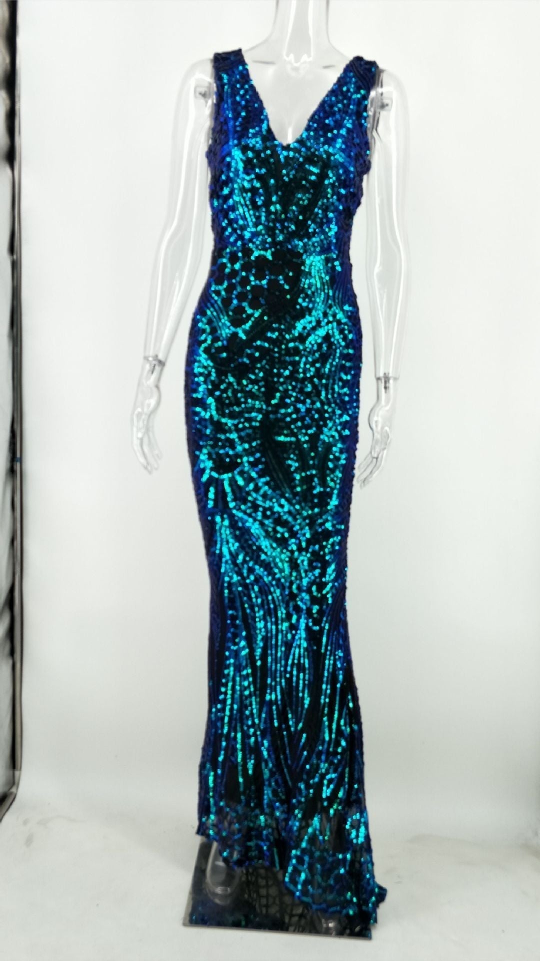Myla | Modern Gala Dress for Women Elegant & Stunning