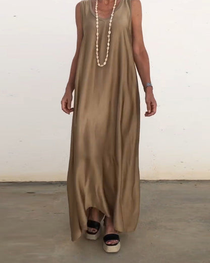 Myla | Sleeveless Long Dress with Round Neck